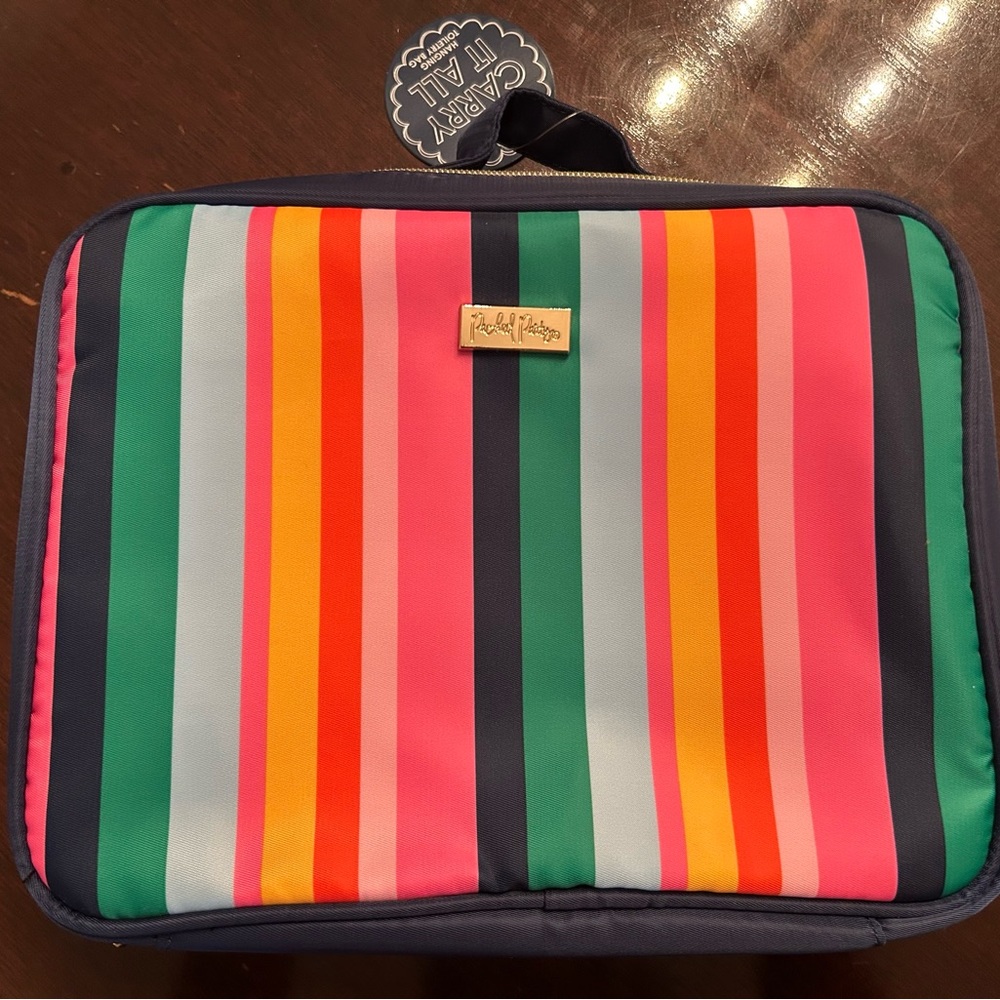 NWT Packed Party Hanging Toiletry Cosmetic Bag